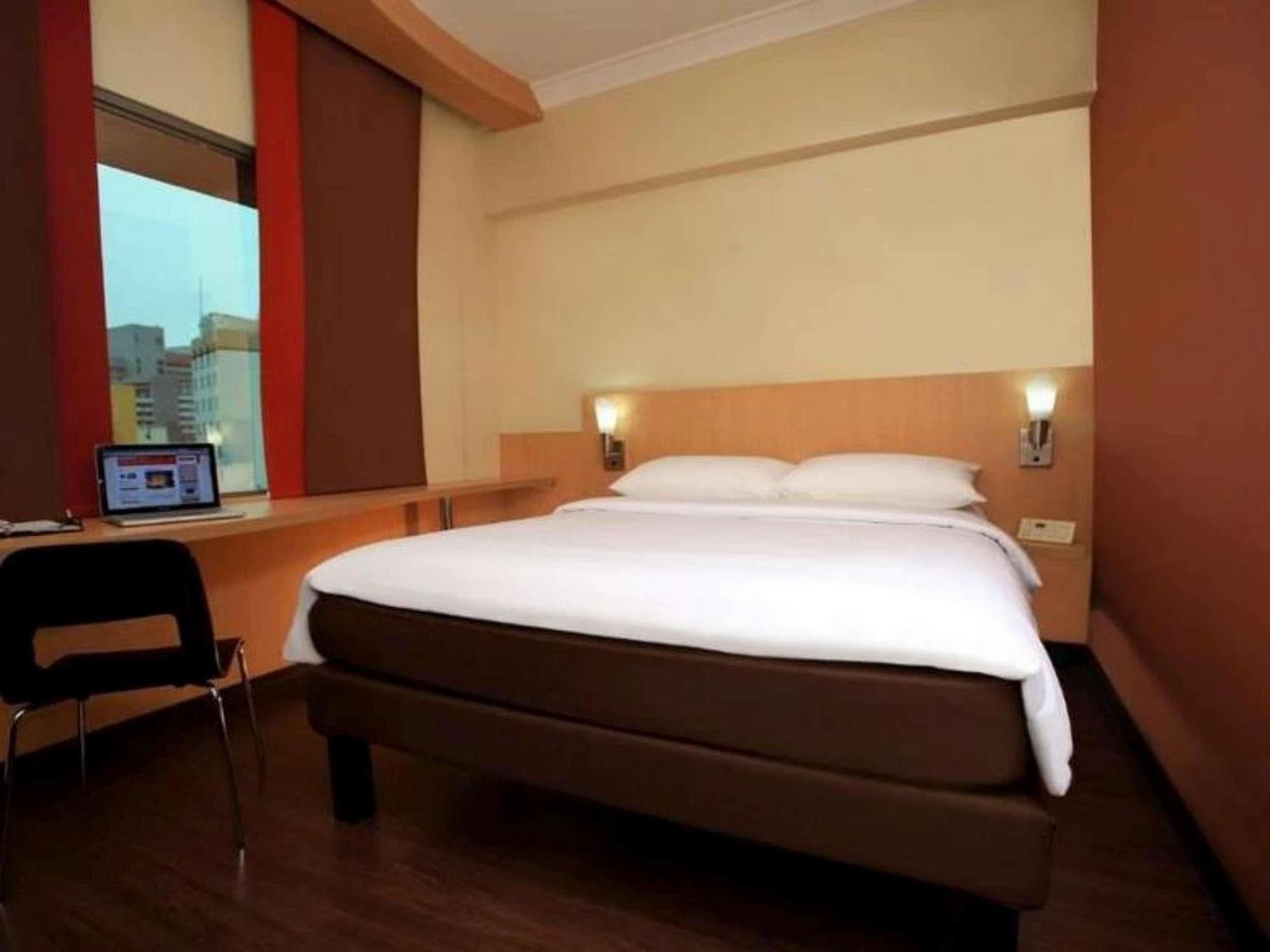 Tamarin Hotel Jakarta Manage By Vib Hospitality Management Zewnętrze zdjęcie